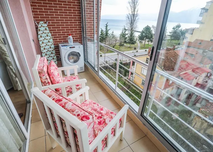 Luxurious Apartment Lake View Pogradec
